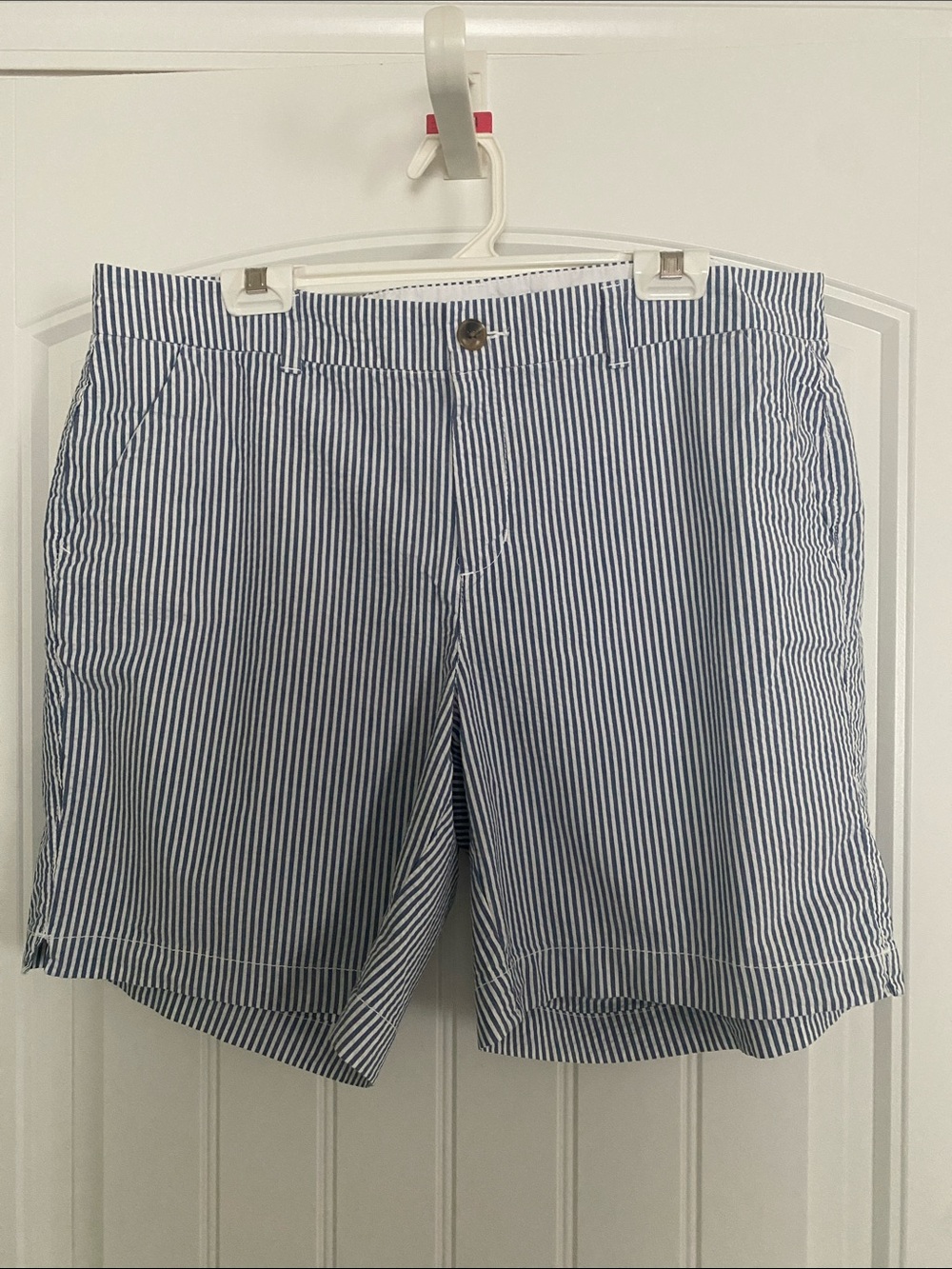 Old Navy Blue and White Seersucker Stripe Flat Front Shorts